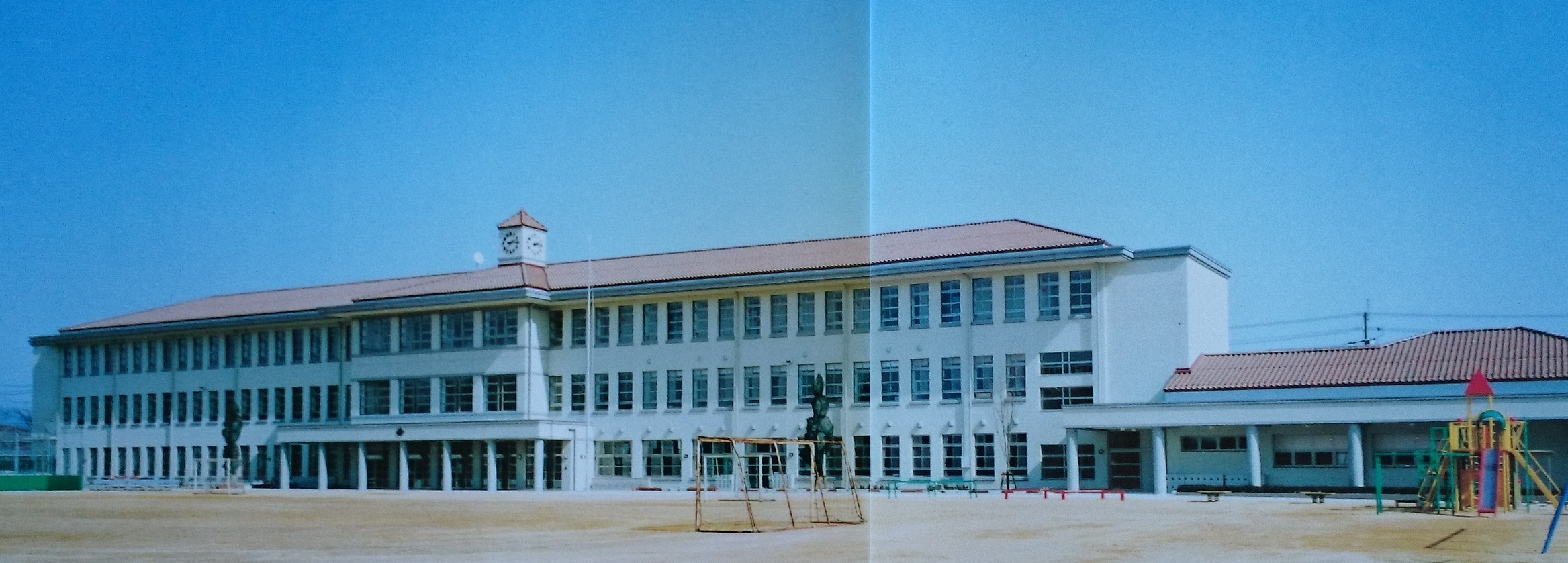 豊郷小学校の写真